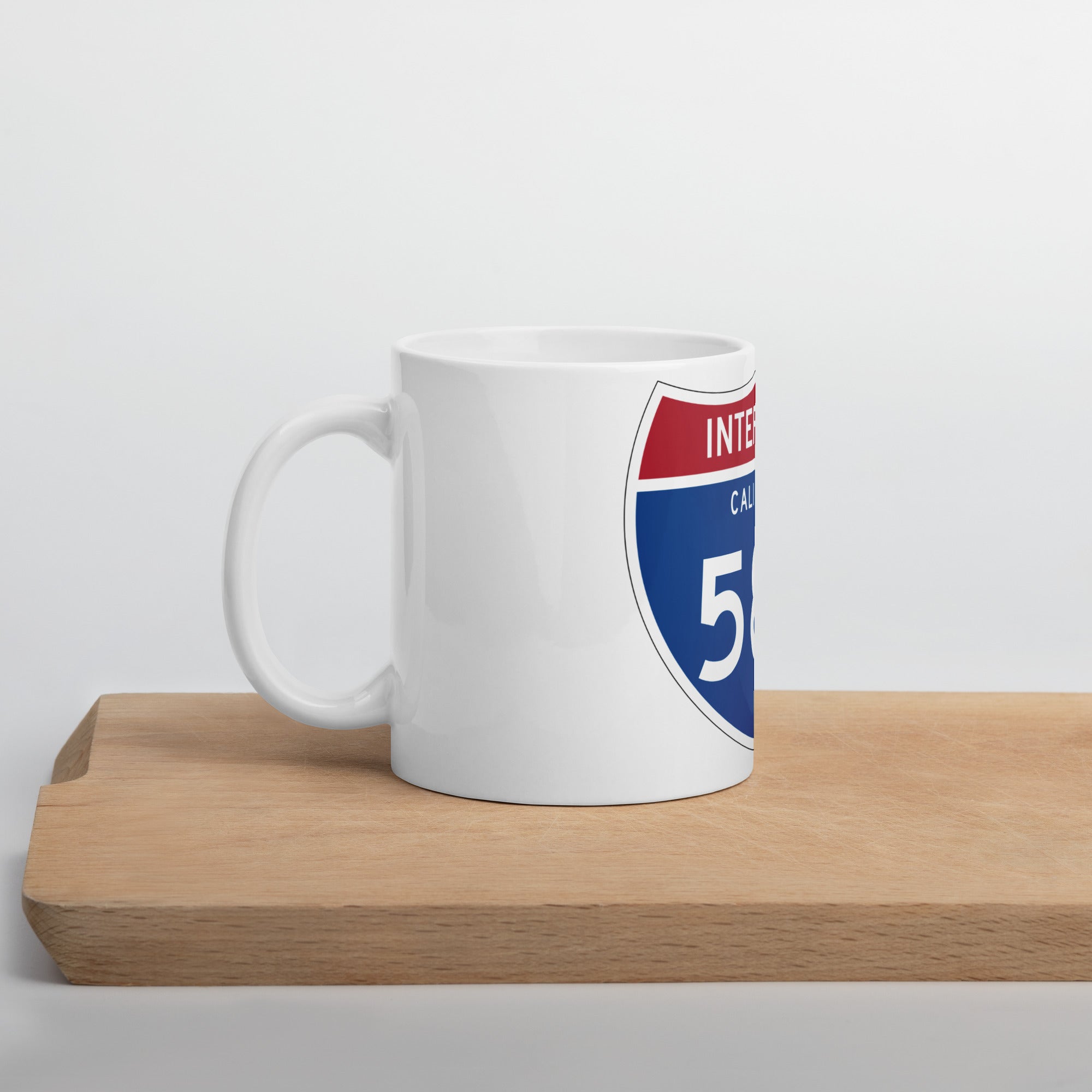 580 White glossy mug