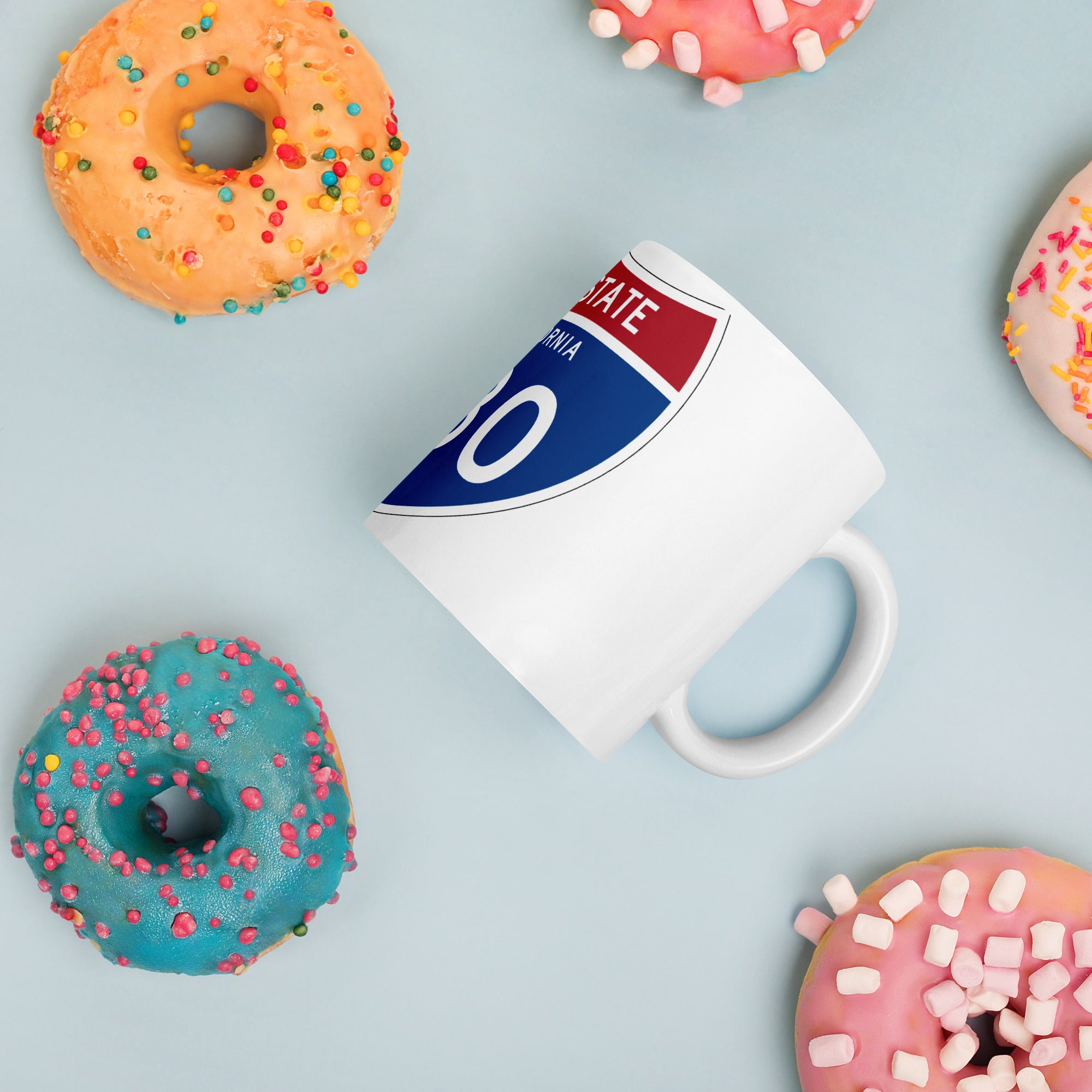 580 White glossy mug