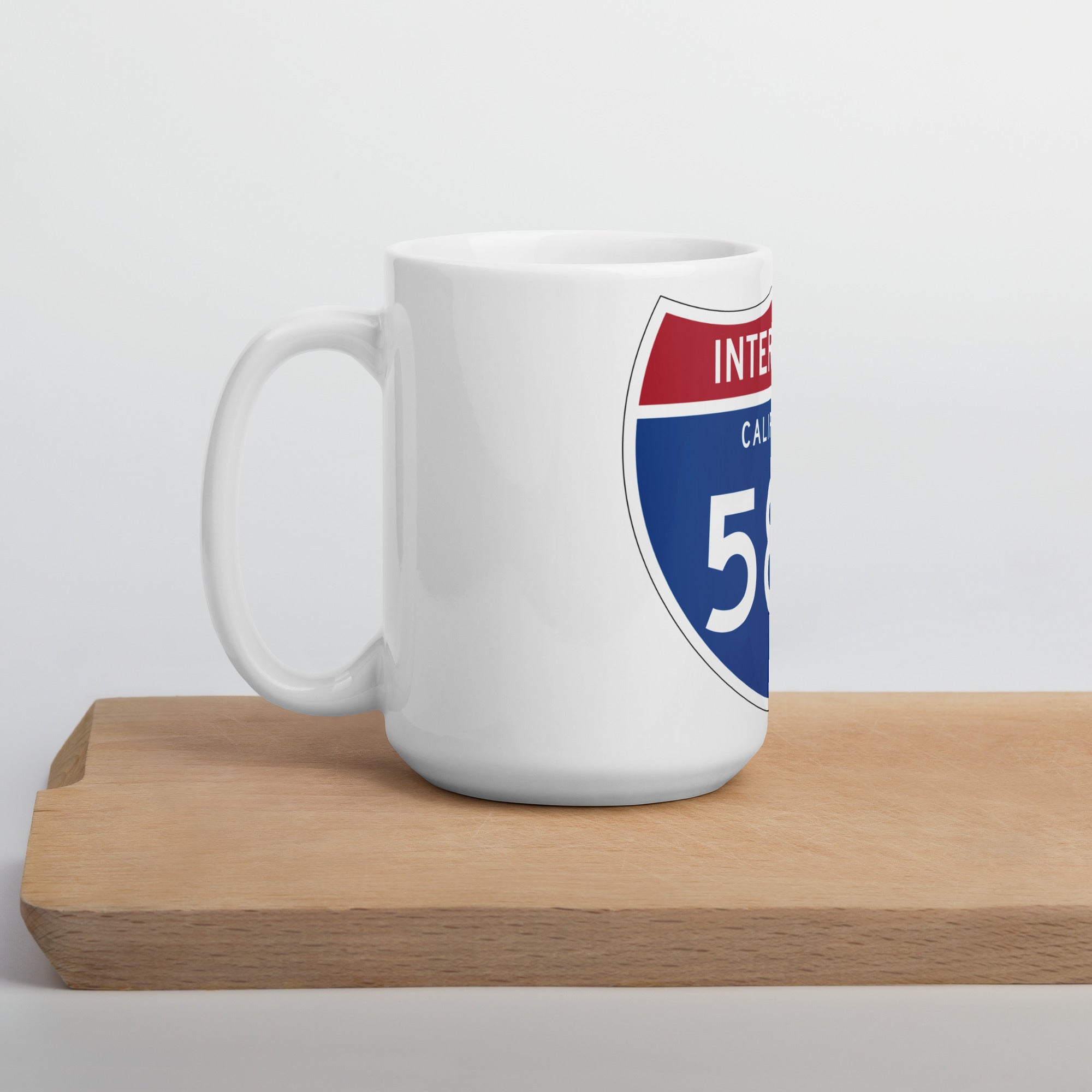 580 White glossy mug