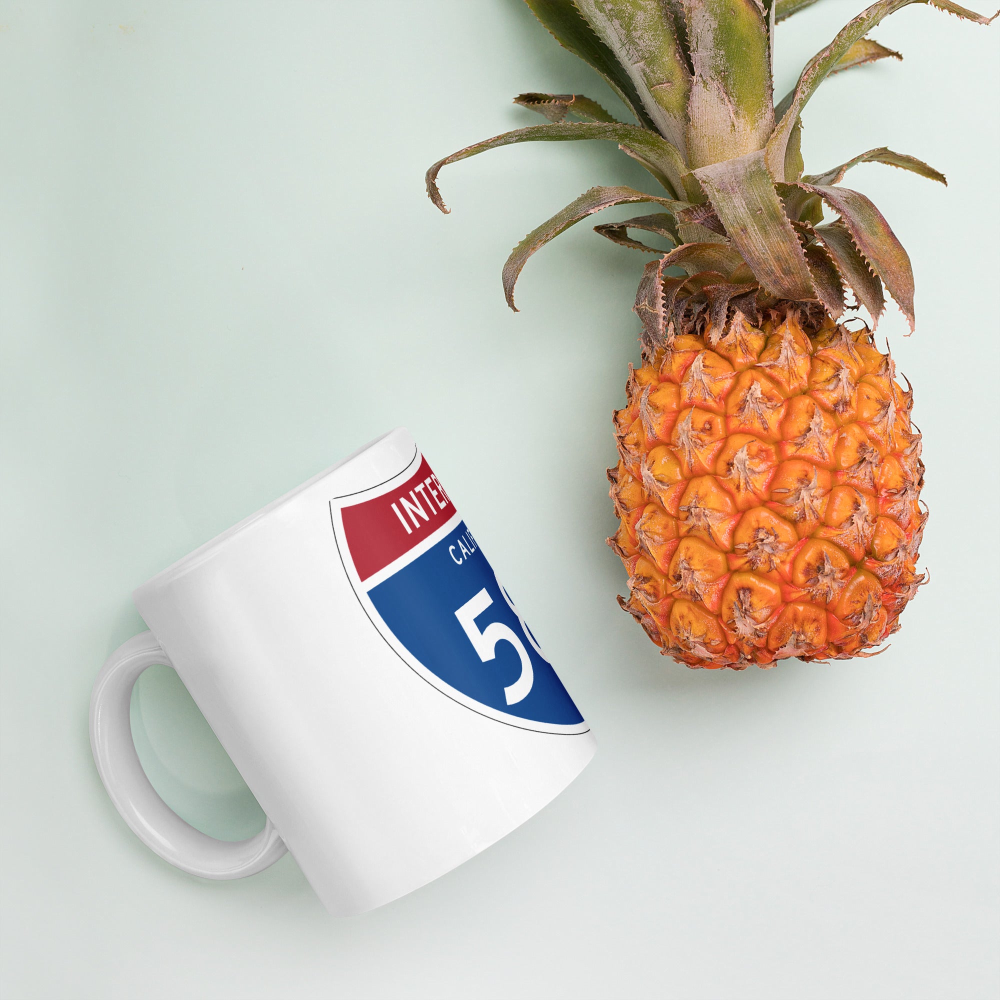 580 White glossy mug