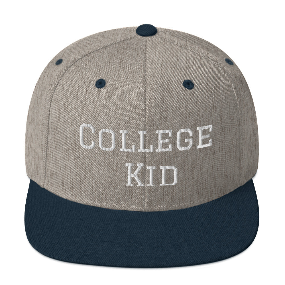 Snapback “CollegeKid” Hat