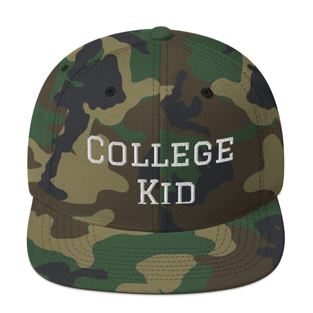 Snapback “CollegeKid” Hat